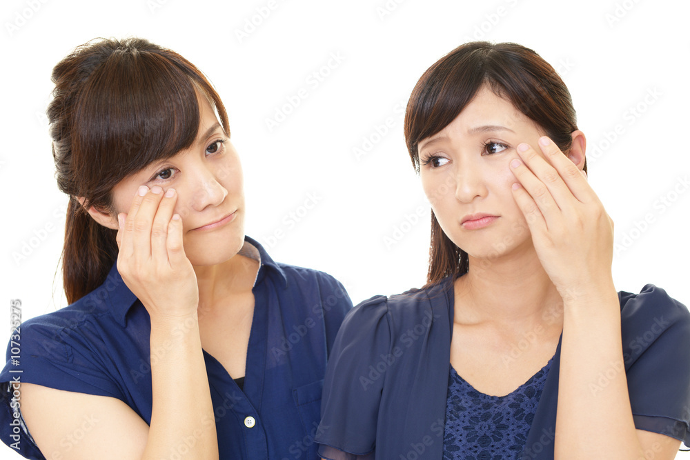 お肌が気になる女性 お肌が気になる女性