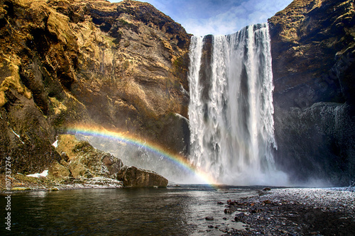 Sk  gafoss mit Regenbogen