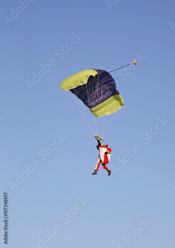 Parachutist in Big Gryzlovo near Pushchino. Russia