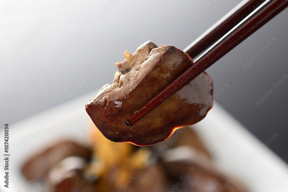 Fototapeta premium 鶏レバー煮