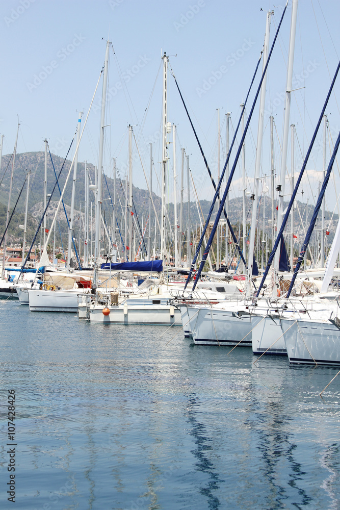 Obraz premium Boats at Harbor
