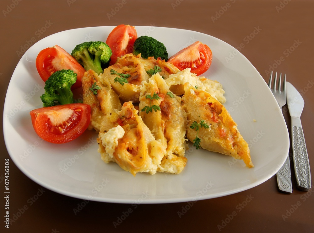pasta shell filled vegetables,mushrooms,cheese au gratin pasta shell filled vegetables,mushrooms,cheese au gratin