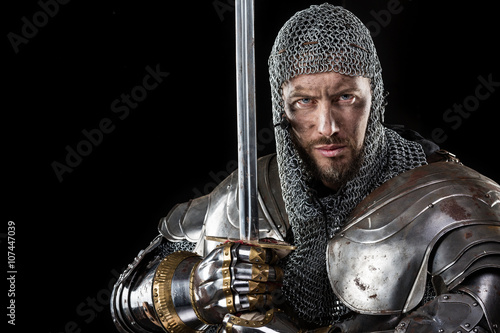 Canvas-taulu Medieval Warrior with Chain Mail Armour and Sword