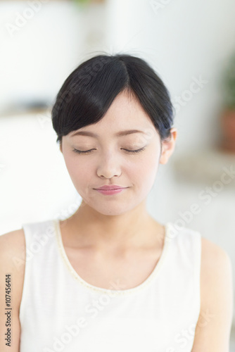 肌の綺麗な女性 Free Download 肌の綺麗な女性 - GFXLoad