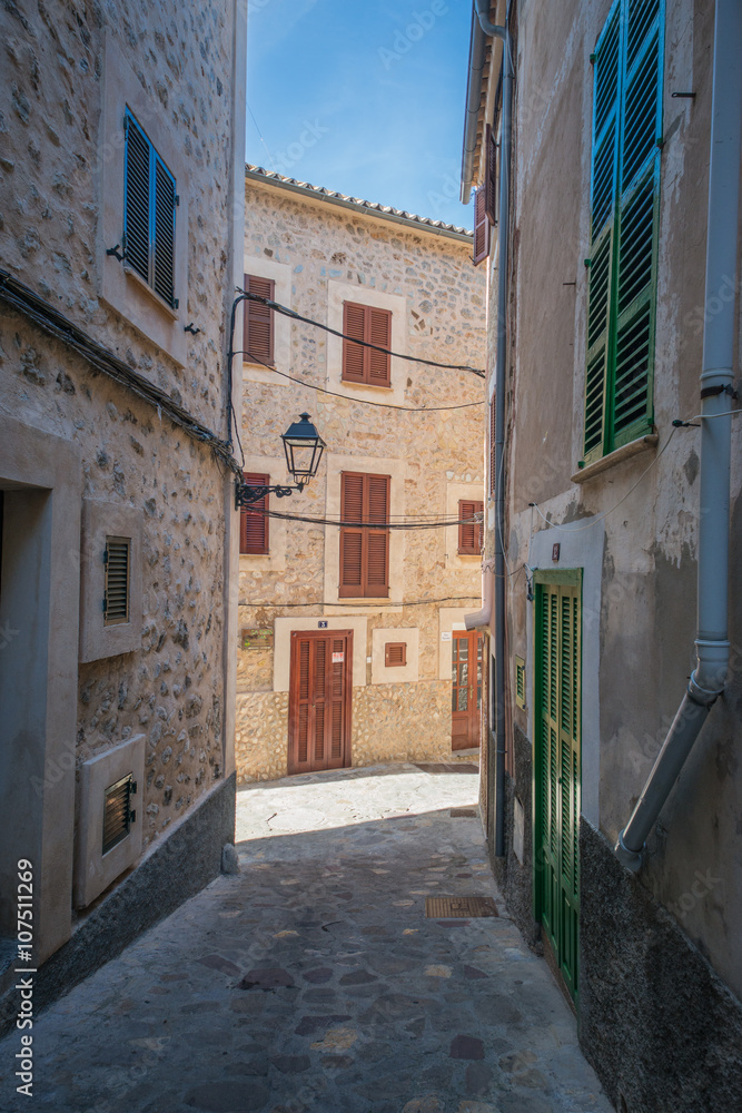 Fototapeta premium wąska uliczka