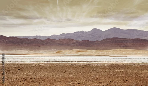 Obraz kolorowe góry na pustyni w południowej Kalifornii