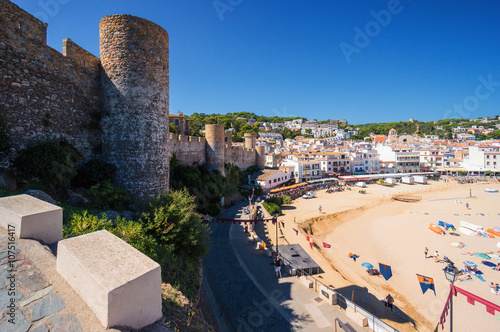 Fototapeta Naklejka Na Ścianę i Meble -  Sunny view of beach from fortress Tossa de Mar, Girona province, Spain.