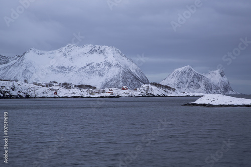 Red houses near Bergsfjorden-shoreline at Senja Island, Troms, Norway © Manfred Schmidt