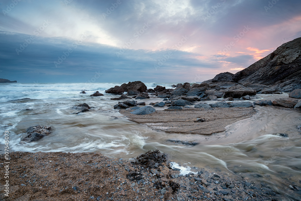 Fototapeta premium Stormy Beach at Dusk