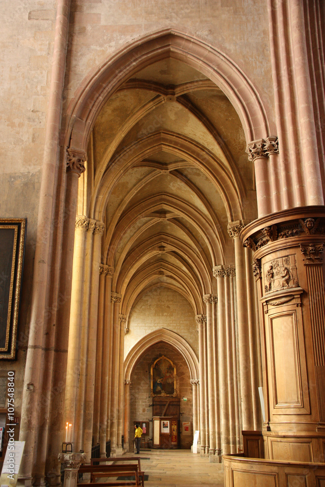 Dijon, nef de l'église Saint-Michel, France