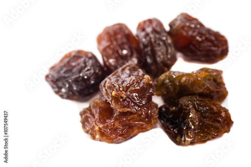 raisins close-up sho