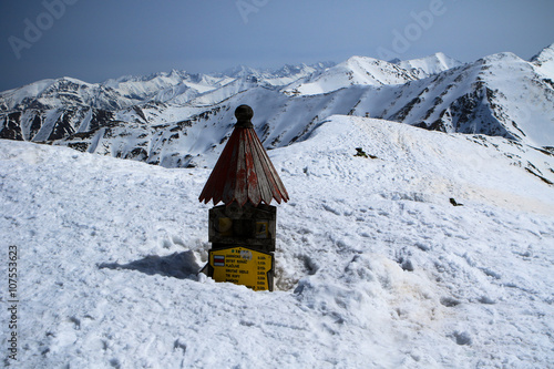 Fototapeta Naklejka Na Ścianę i Meble -  Tatry zimą