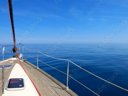 Navegando en velero en las Islas Baleares, España photo