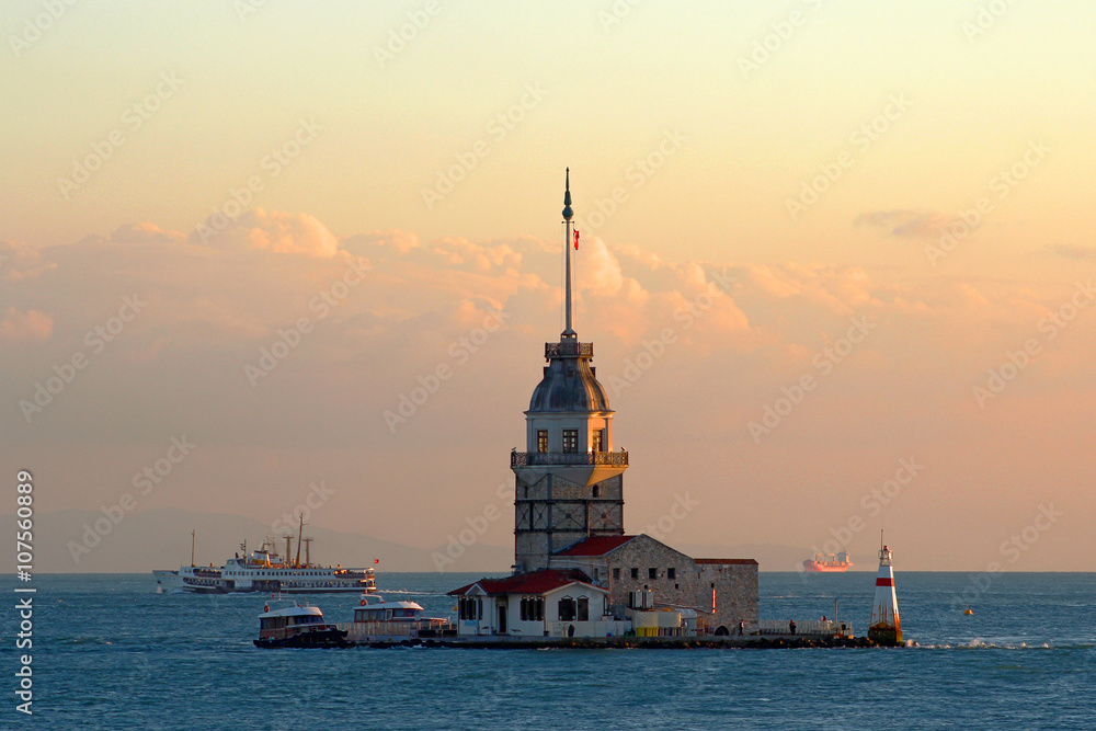 Sunrise on Maiden's Tower in Istanbul, Turkey. (Kiz Kulesi)