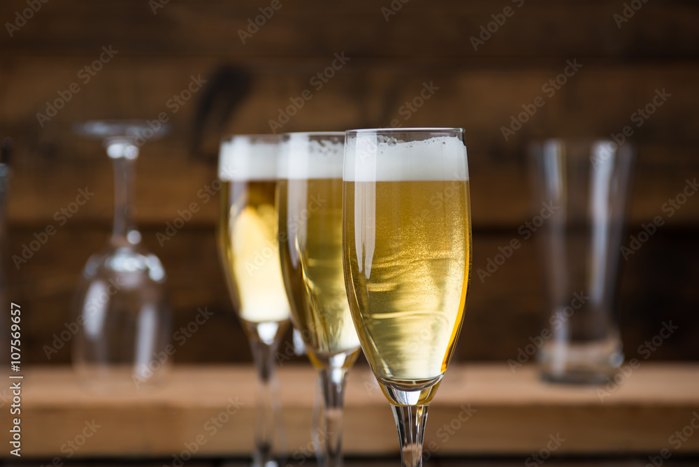 グラスビール グラスビール