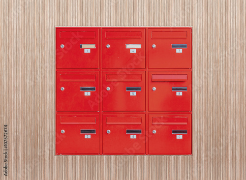 boîtes aux lettres rouges © Unclesam
