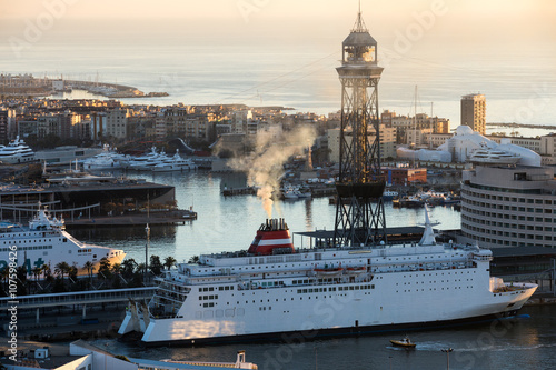 Canvas Print Morning view of the Port of Barcelona