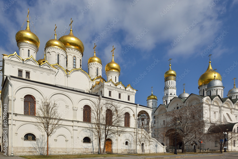 Cathedrals of Moscow Kremlin. Cathedral of Annunciation and Archangel Cathedral Cathedrals of Moscow Kremlin. Cathedral of Annunciation and Archangel Cathedral