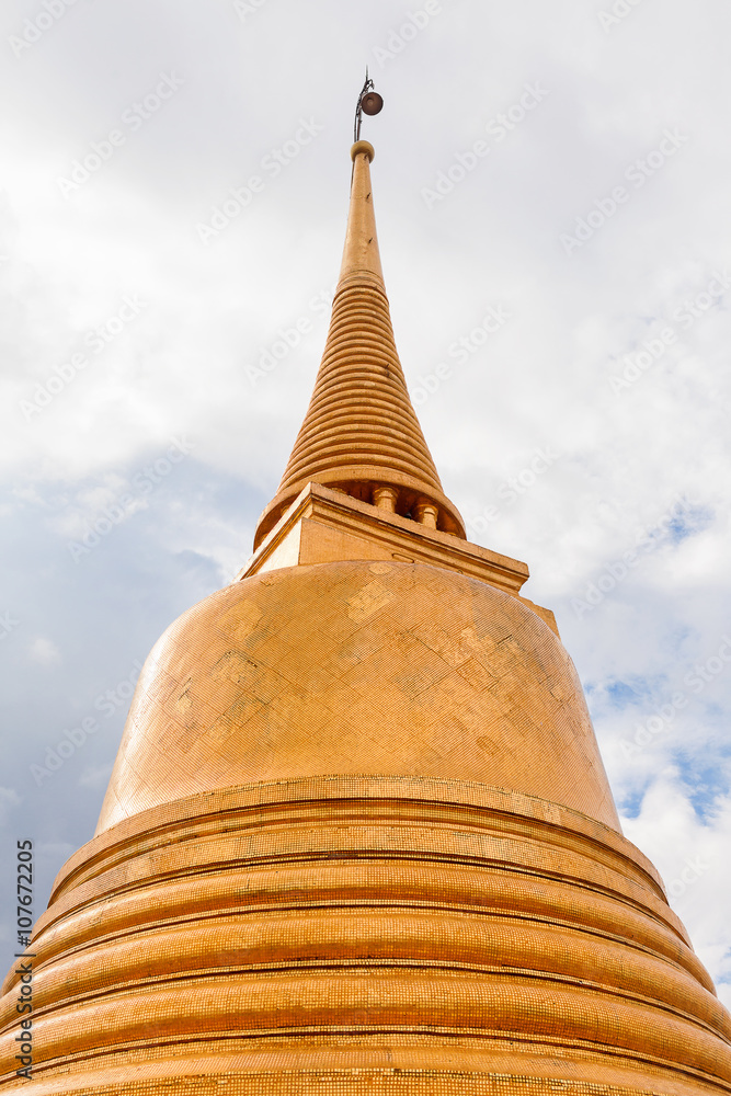 Golden stupa in Wat Saket Ratcha Wora Maha Wihan (the Golden Mount). Bangkok, Thailand.