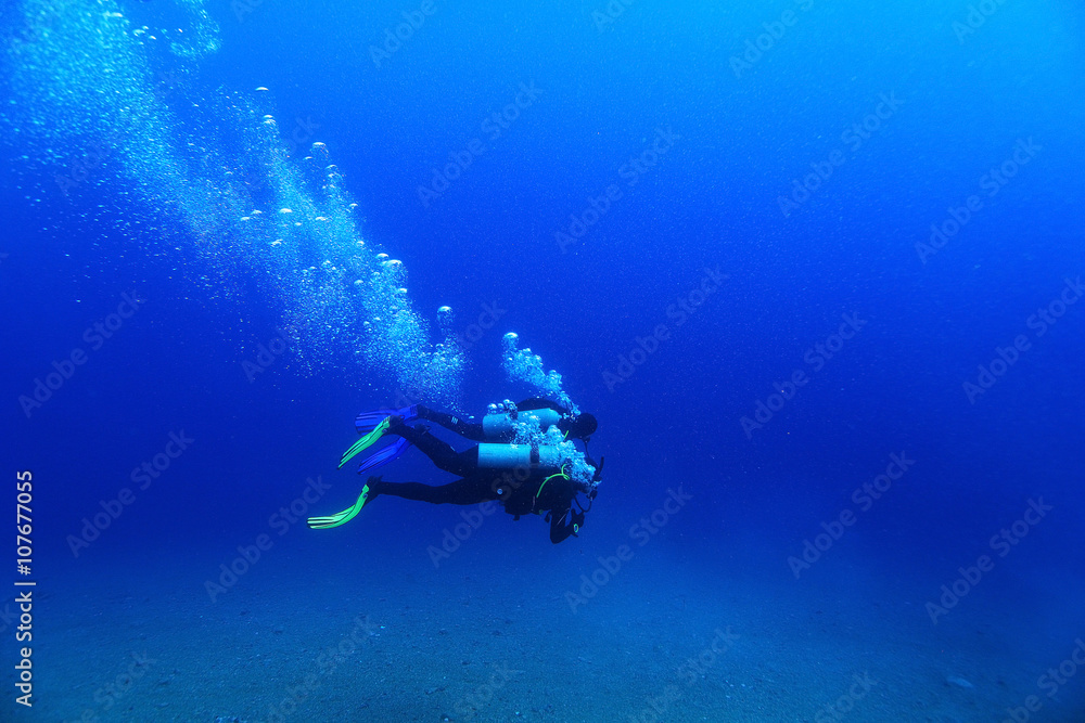 group of divers passing exams open water group of divers passing exams open water