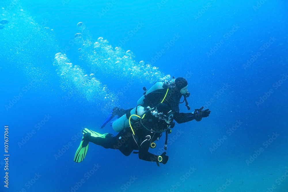 group of divers passing exams open water group of divers passing exams open water