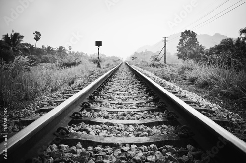 Fototapeta vintage railroad and black and white effect