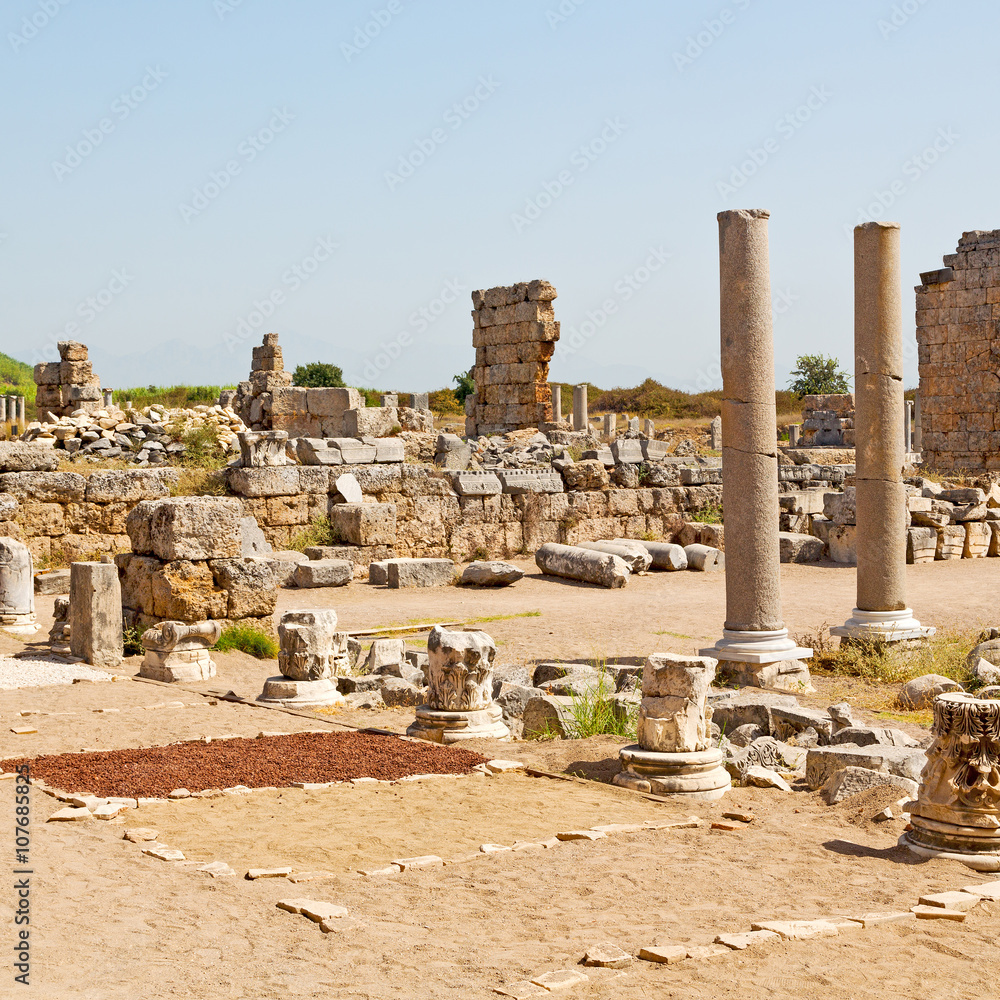  stone  in  perge old construction asia turkey the column  and