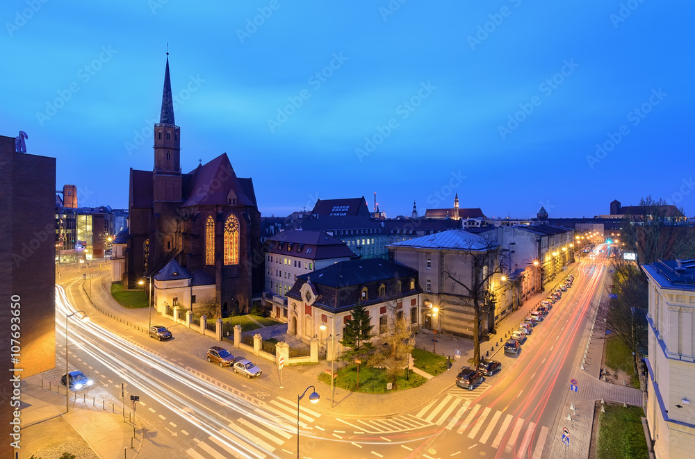 view on the church and old town in Wroclaw in the evening