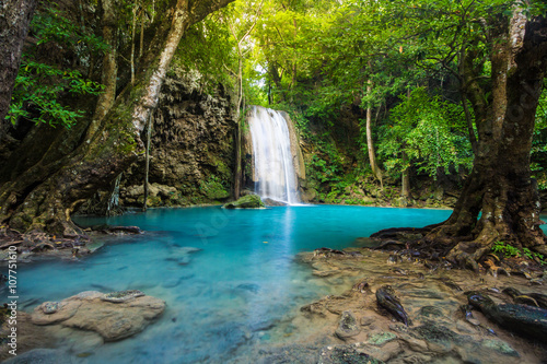Fototapeta Naklejka Na Ścianę i Meble -  Erawan waterfall in Kanchanaburi, Thailand