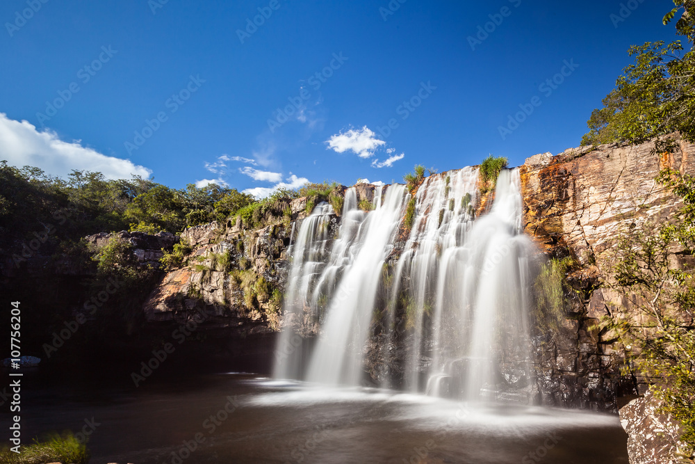 Gruta Waterfall - Serra da Canastra National Park - Delfinopolis