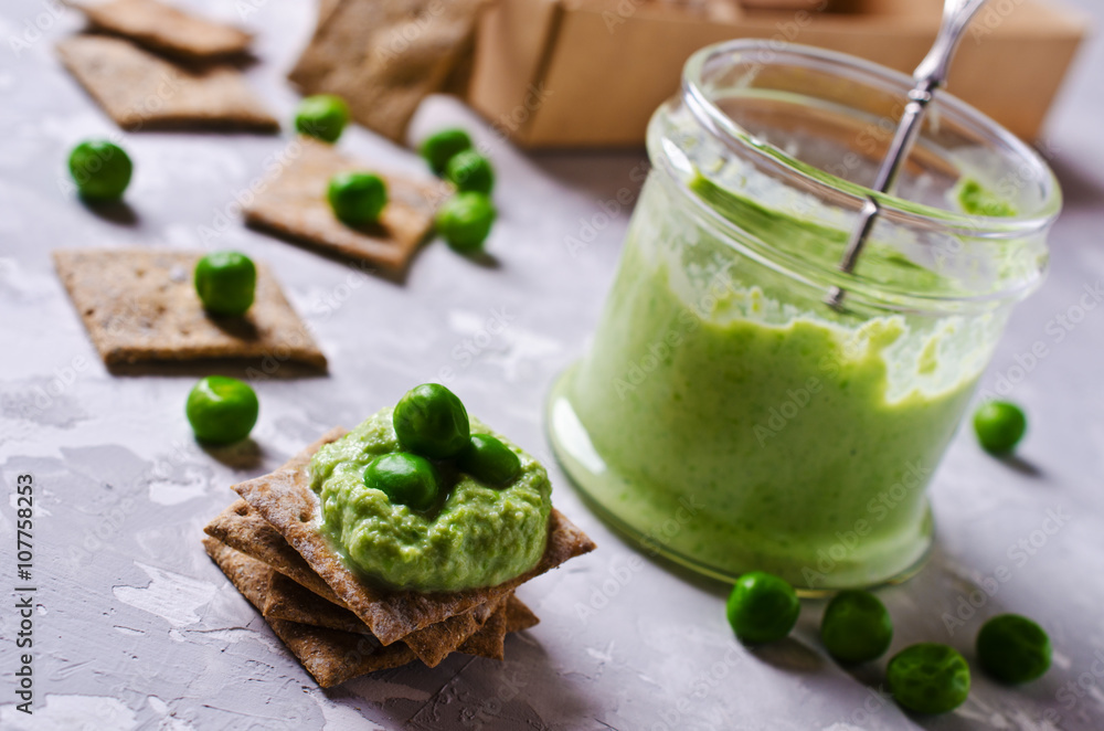 Pea green dip Pea green dip