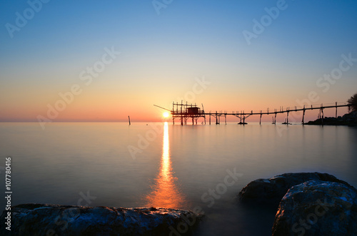 Alba sui Trabocchi (Abruzzo, Chieti, Italia) photo