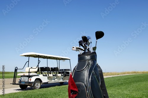 Golf club and golf car