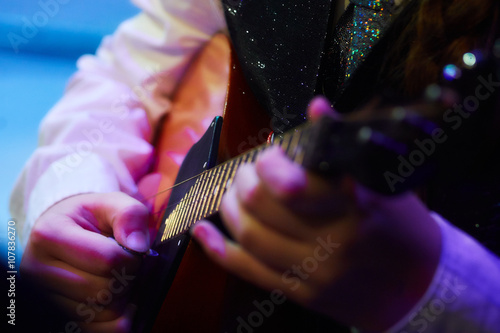 girl plaing mandoline