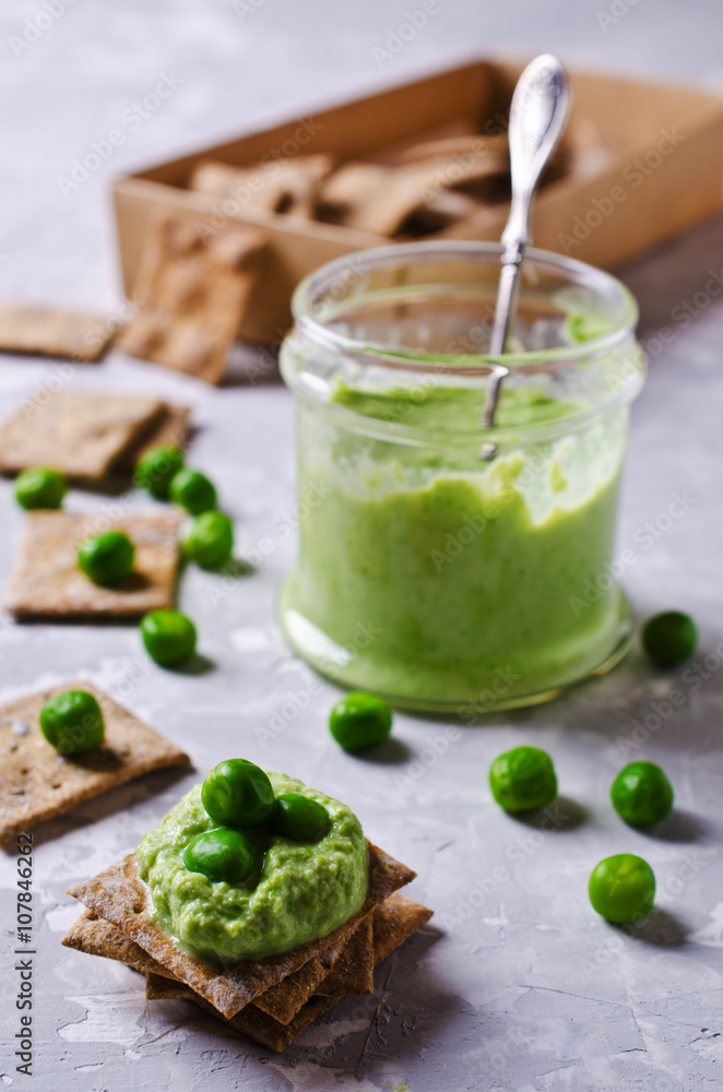 Pea green dip Pea green dip