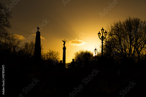 Wallpaper Mural Sonnenuntergang im Tiergarten in Berlin Torontodigital.ca
