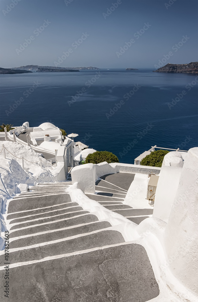 Obraz premium Santorini steps overlooking the caldera