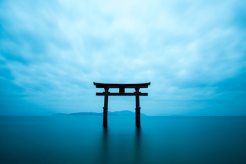 Fotobehang Japan Shirahige schrijn aan Biwameer Shiga  © yoko_ken_chan