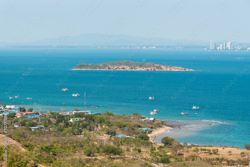 Beautiful sea landscapes Island in Pattaya, Thailand.