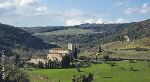 Принти на полотні Paesaggio presso sant'antimo