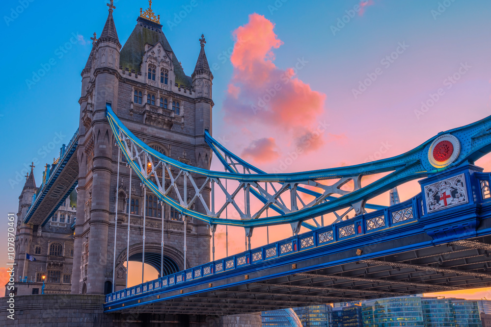Obraz premium Tower Bridge at sunset, London, UK