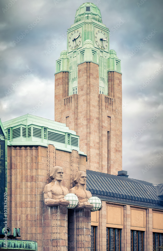 Fototapeta premium Sculptures on facade of Helsinki main railway station