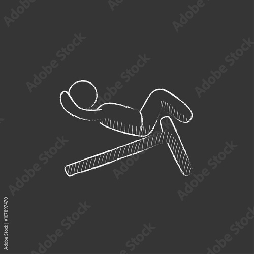 Man doing crunches on incline bench. Drawn in chalk icon.