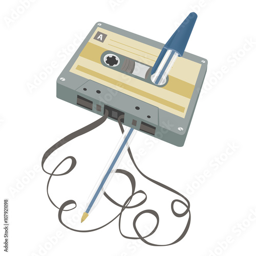 Cinta Cassette rebobinada con un bolígrafo como en los años 80