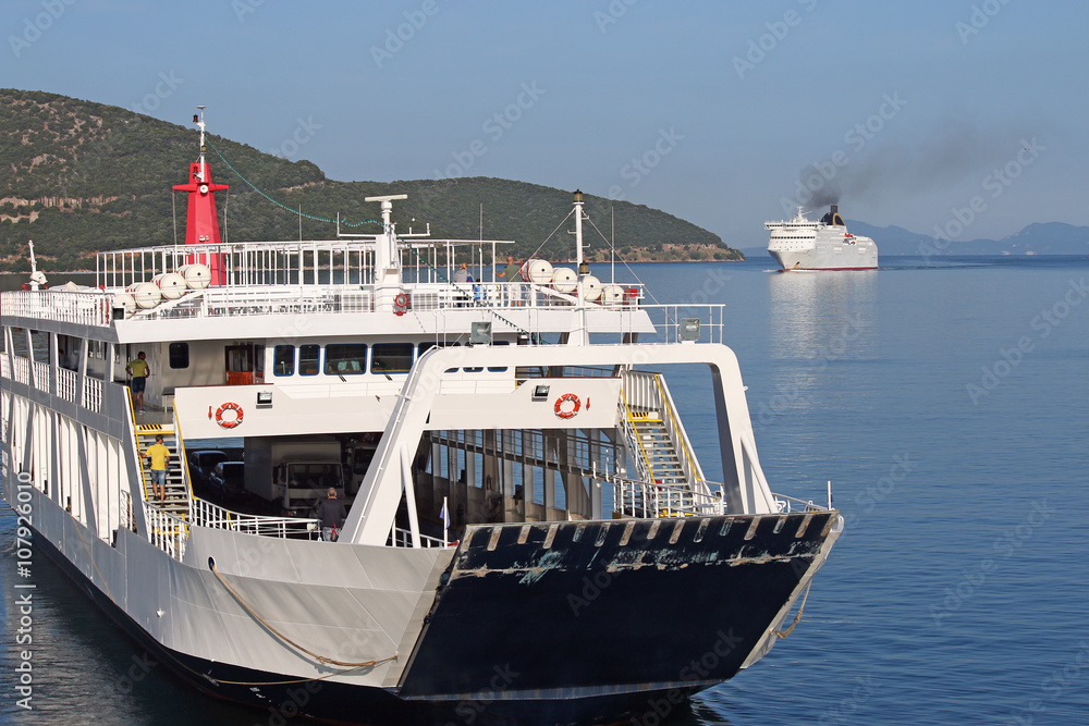 Fototapeta premium ferry boat and cruiser Corfu island Greece