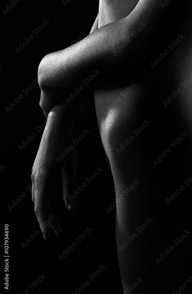 Naklejka premium Abstract body lines on a black background