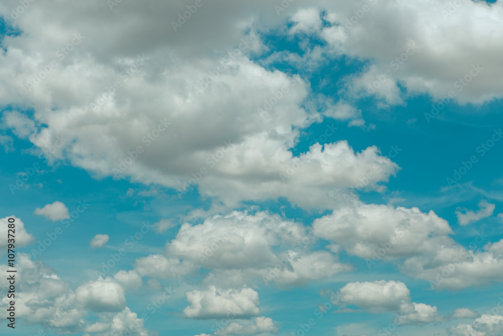 Fototapeta premium cloud on blue sky