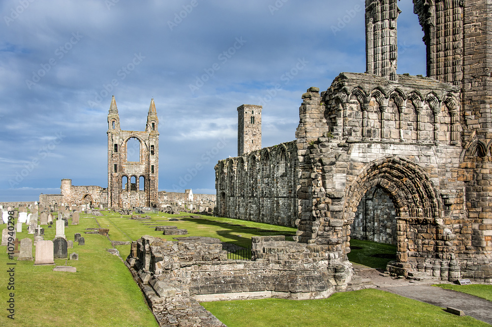 St Andrews, Scotland: Ruin and cemetery of the old Cathedral