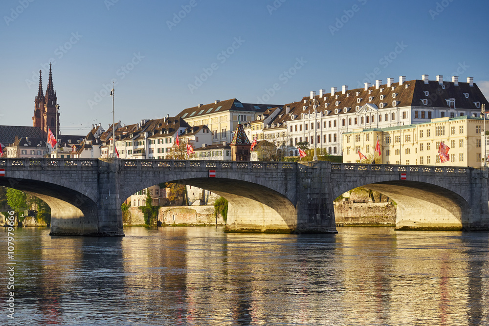 Basel: Mittlere Brücke