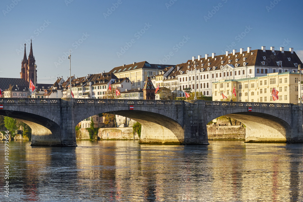 Obraz premium Basel: Mittlere Brücke